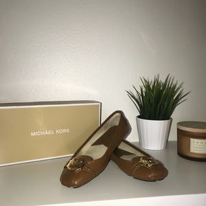 Michael Kors leather Flats